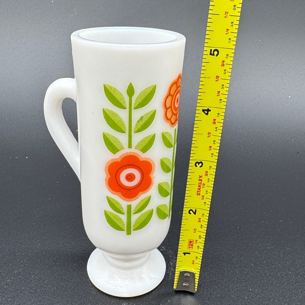 Vintage Avon Dutch Treat Demi-Cup Footed Milk Glass Orange Bud Vase 5” - Picture 4 of 5